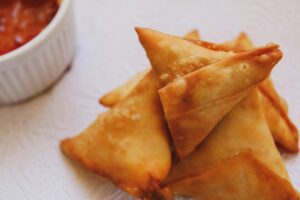Freshly homemade samoosas
